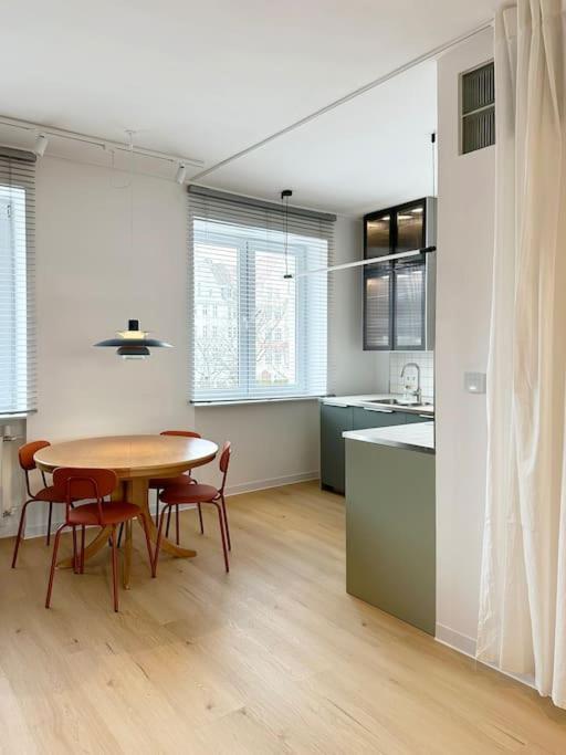 Ferienwohnung Inteligentne Przy Starym Rynku Posen Exterior foto