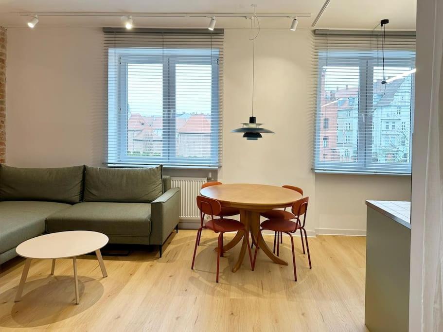 Ferienwohnung Inteligentne Przy Starym Rynku Posen Exterior foto